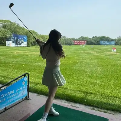 余鑫